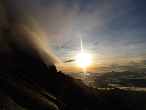 Mt. Kinabalu – dom orhidej, mesojedk in duhov